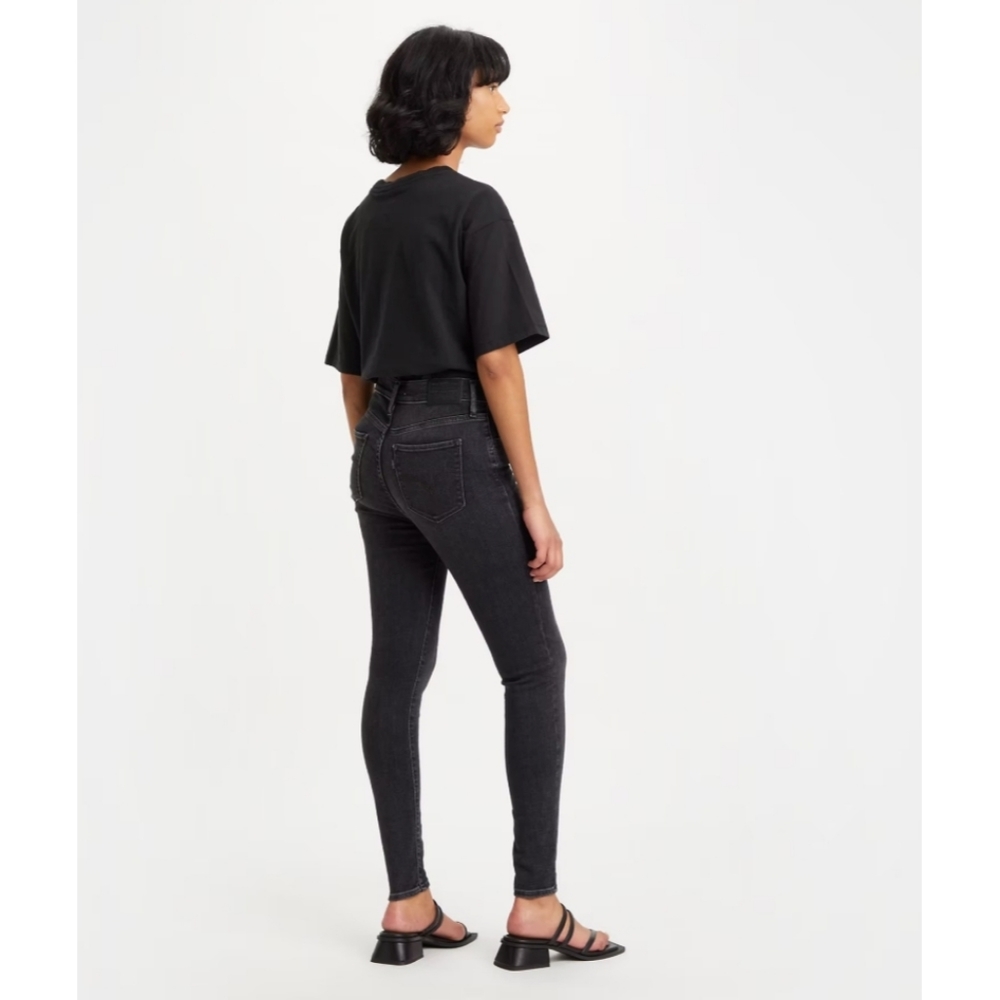 Levi's® Premium720 HIGH RISE SUPER SKINNY WOMEN'S JEANS Size 27